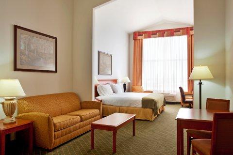 Express Rockford-loves Park By Ihg 2* Loves Park