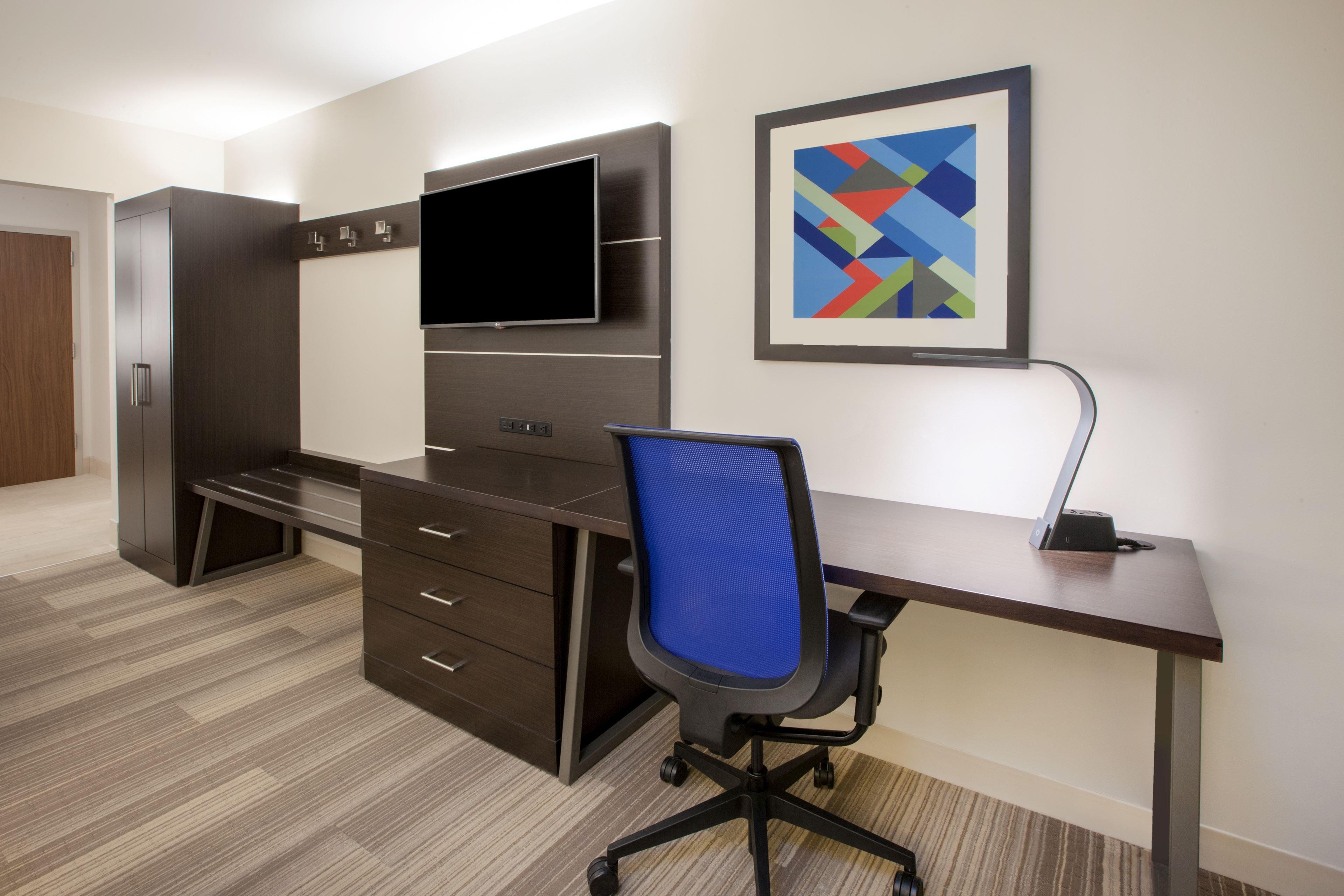 Express Rockford-loves Park By Ihg 2* Loves Park