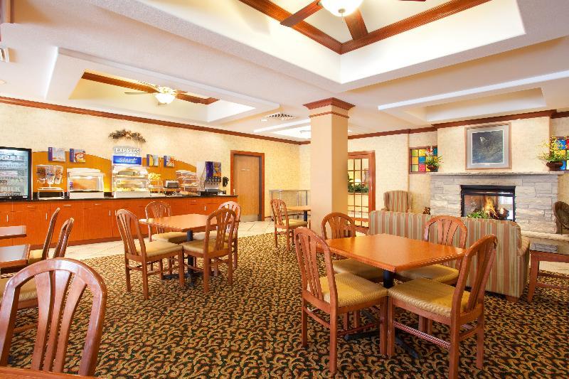 Express Rockford-loves Park By Ihg 2* Loves Park