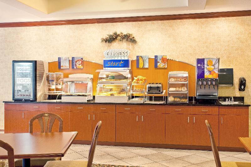 Hotel Express Rockford-loves Park By Ihg