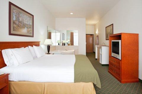 Express Rockford-loves Park By Ihg 2*