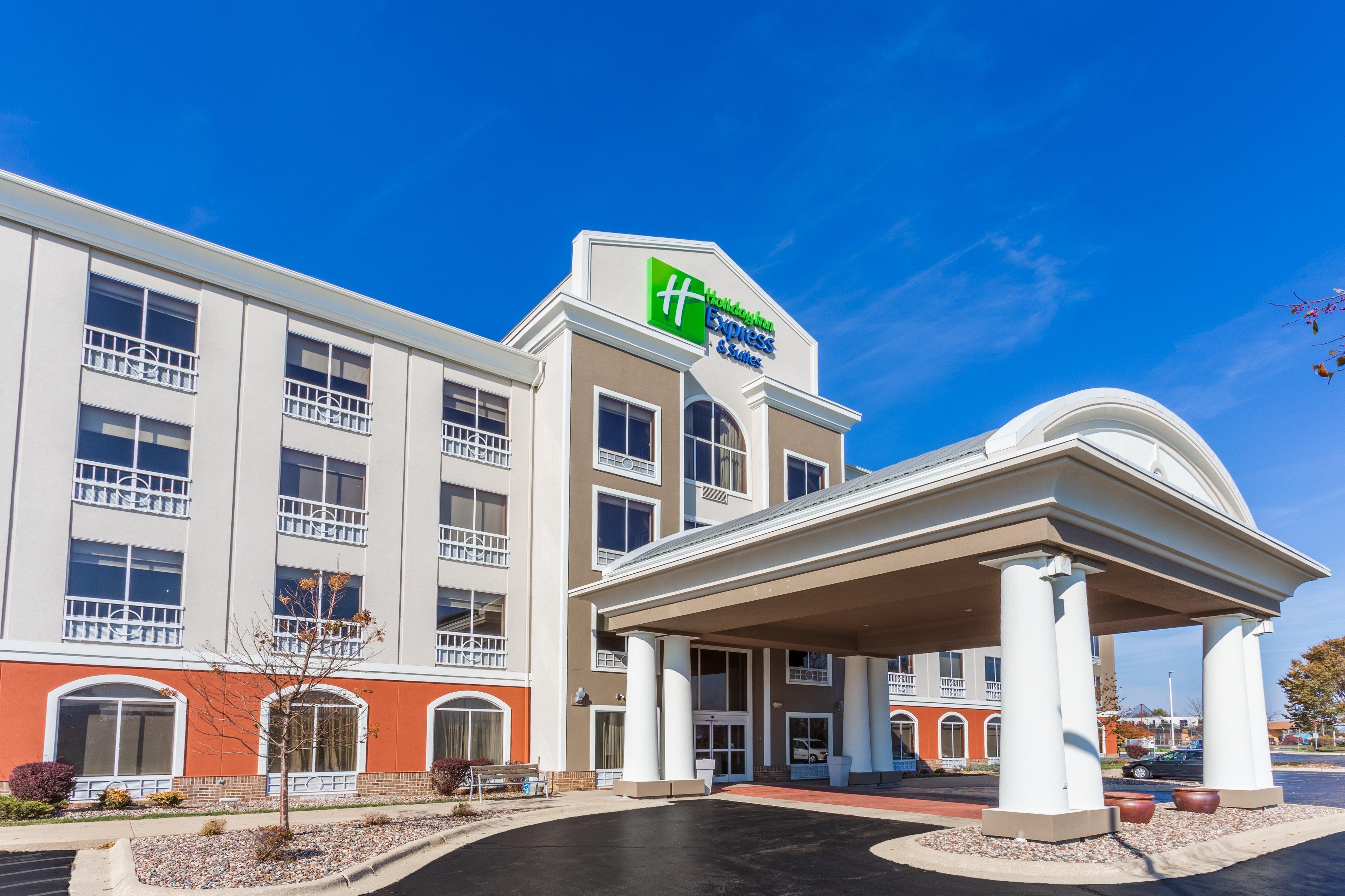 Express Rockford-loves Park By Ihg