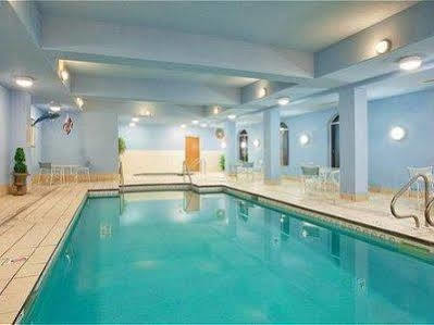 Express Rockford-loves Park By Ihg 2*